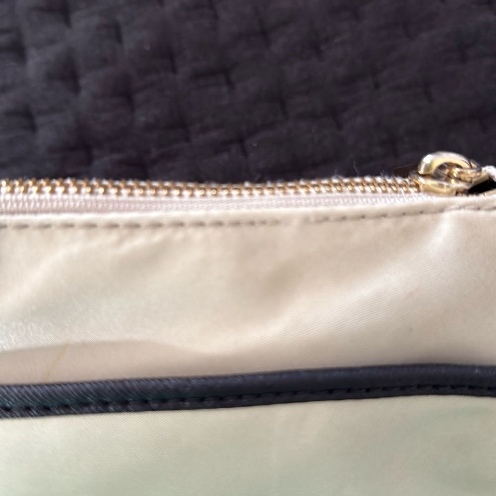 Michael Kors Nylon Crossbody Bag Cream Black Gold Hardware Travel Purse - Picture 9 of 12